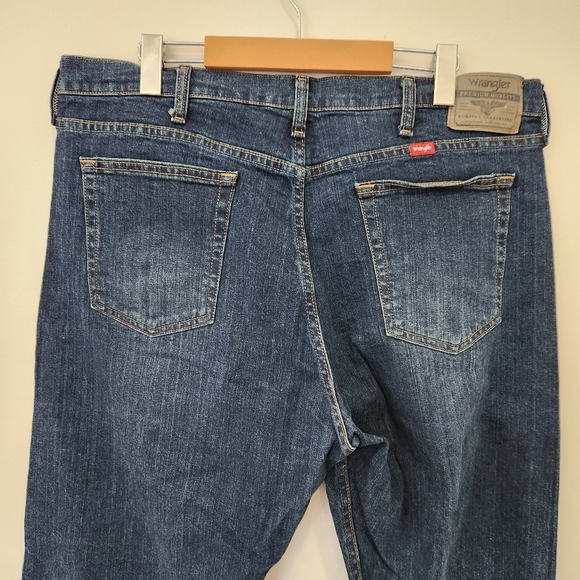 Wrangler Five Star Jeans Men’s 36x29 (Fits 36x30) Blue Cowboy Relaxed Fit Flex - Picture 4 of 14